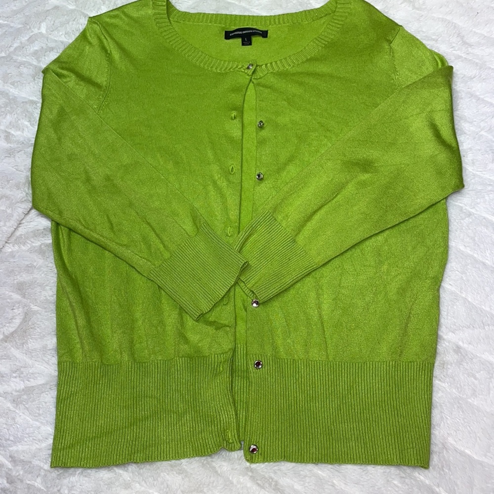 Green Express Cardigan -GUC- Size Large